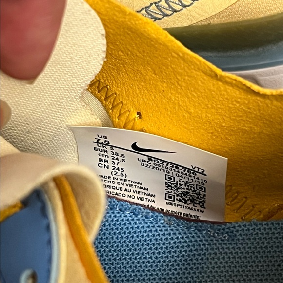 Sunny Nike React Element 55 running shoes - Picture 4 of 10